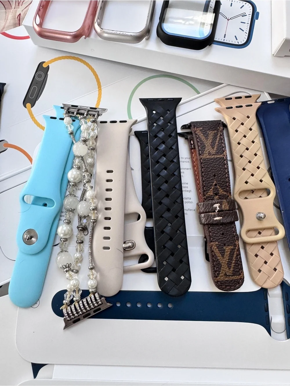Apple Watch 7 Series Huge Bundle Case, Band, Straps excellent! Adult Owned!